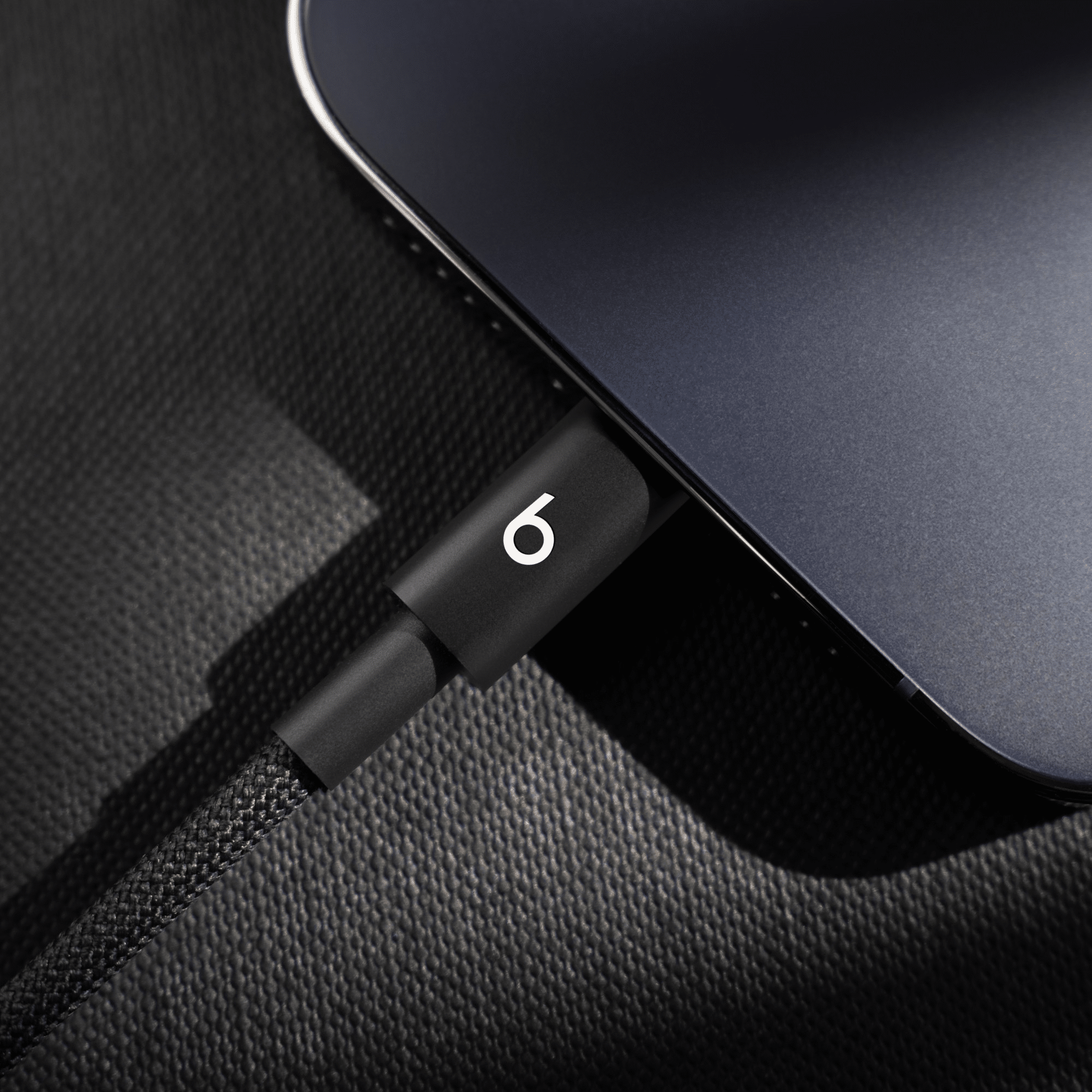 Cable Apple Beats USB C a Lightning Bolt Black 15m MDGK4LLA 1 Blink Costa Rica Equipos Computo Tecnologia Cable Apple Beats USB C a Lightning Bolt Black 15m MDGK4LLA 1 Blink Costa Rica Equipos Computo Tecnologia